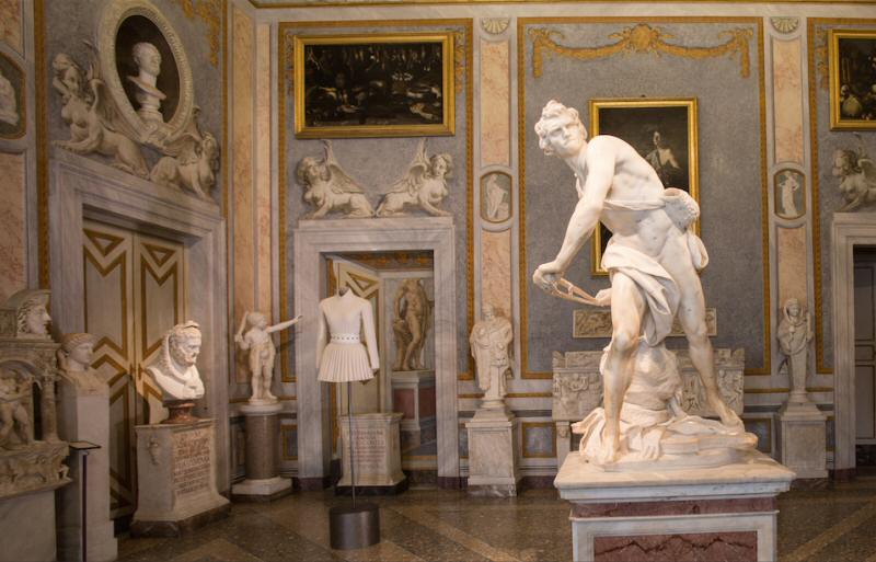galeria_azzedine_roma2.jpg