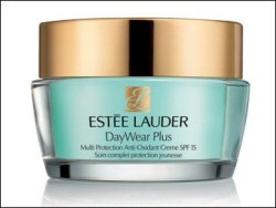 Day Wear Pluys by Estée Lauder Day Wear Pluys by Estée Lauder