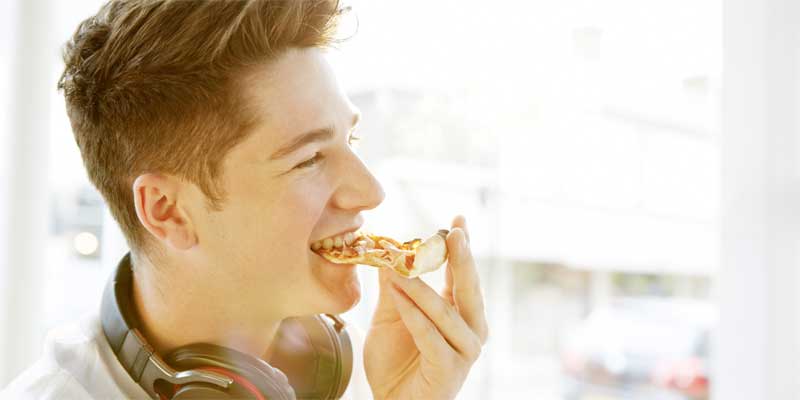 Emociones y capacidad cerebral en manos de lo que comemos